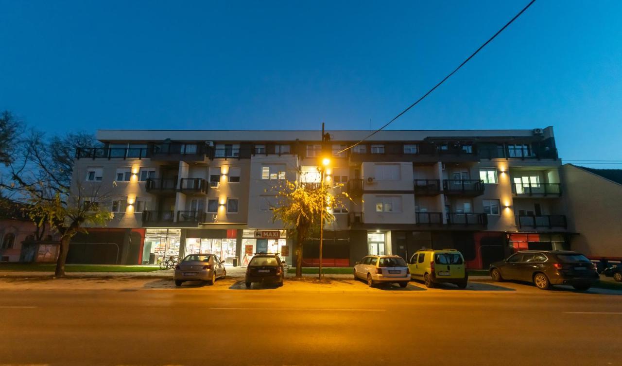 Family Resort Subotica Apartments 外观 照片